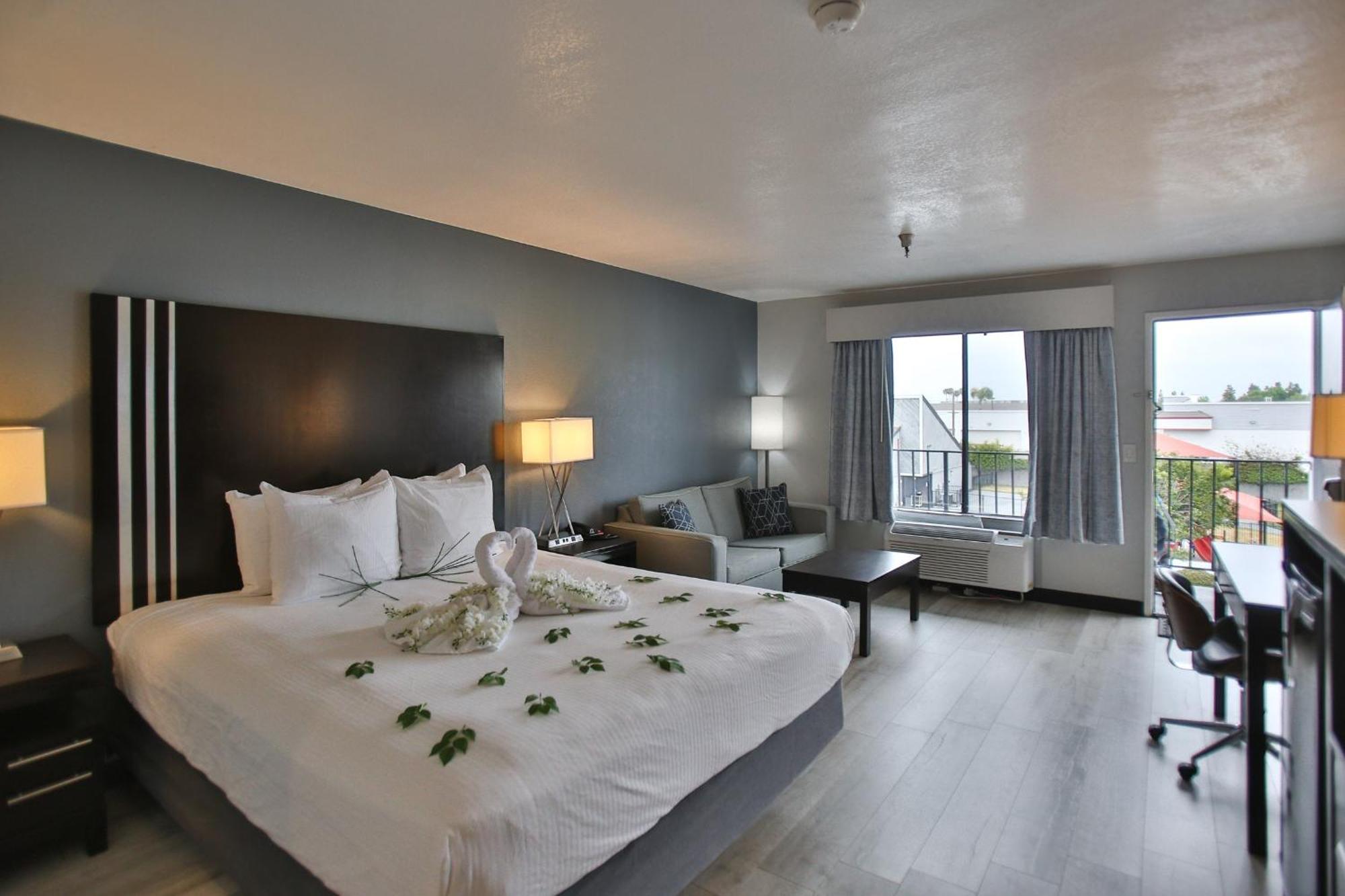 เบสต์ เวสเทิร์น เซิร์ฟ ซิตี้ Hotel ฮันติงตันบีช ภายนอก รูปภาพ